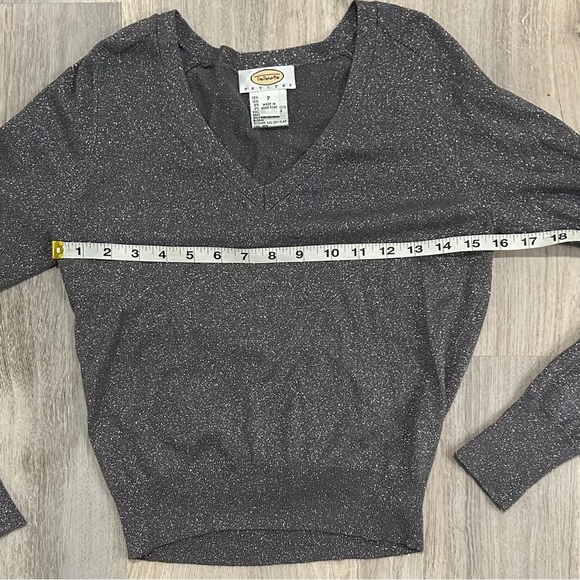 Talbots Metallic Silver Knit Stretch V-Neck Long Sleeve Sweater Size XS Petite - Picture 4 of 7